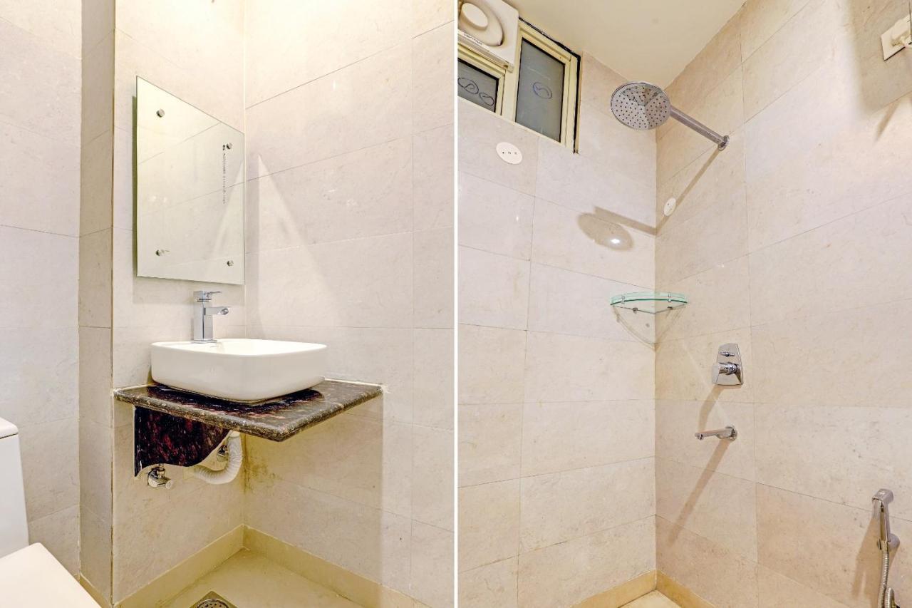 Collection O Hotel Aditya Palace Near Leisure Valley Park Gurgaon Exterior photo